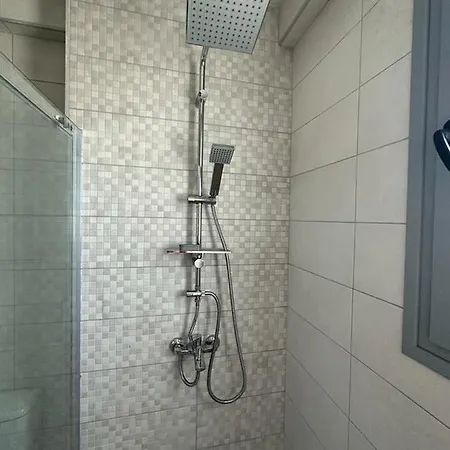 Apartament Dina's With Pool In Nikiti (Sithonia)